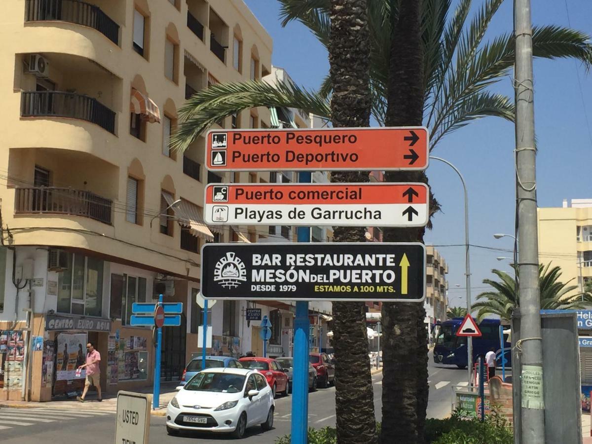 1 Calle Del Mar Apartamento Garrucha Luaran gambar