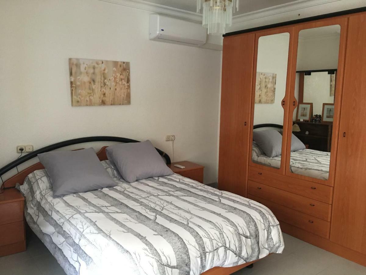 1 Calle Del Mar Apartamento Garrucha Luaran gambar